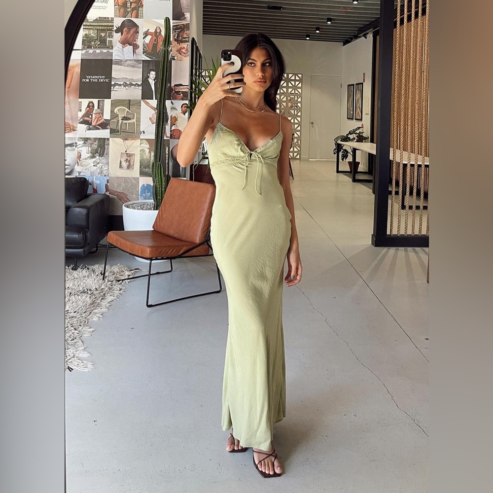 Princess Polly Emily Maxi Dress in “Green” Size US 2 | Slip Dress Lace Detailing - Picture 2 of 16
